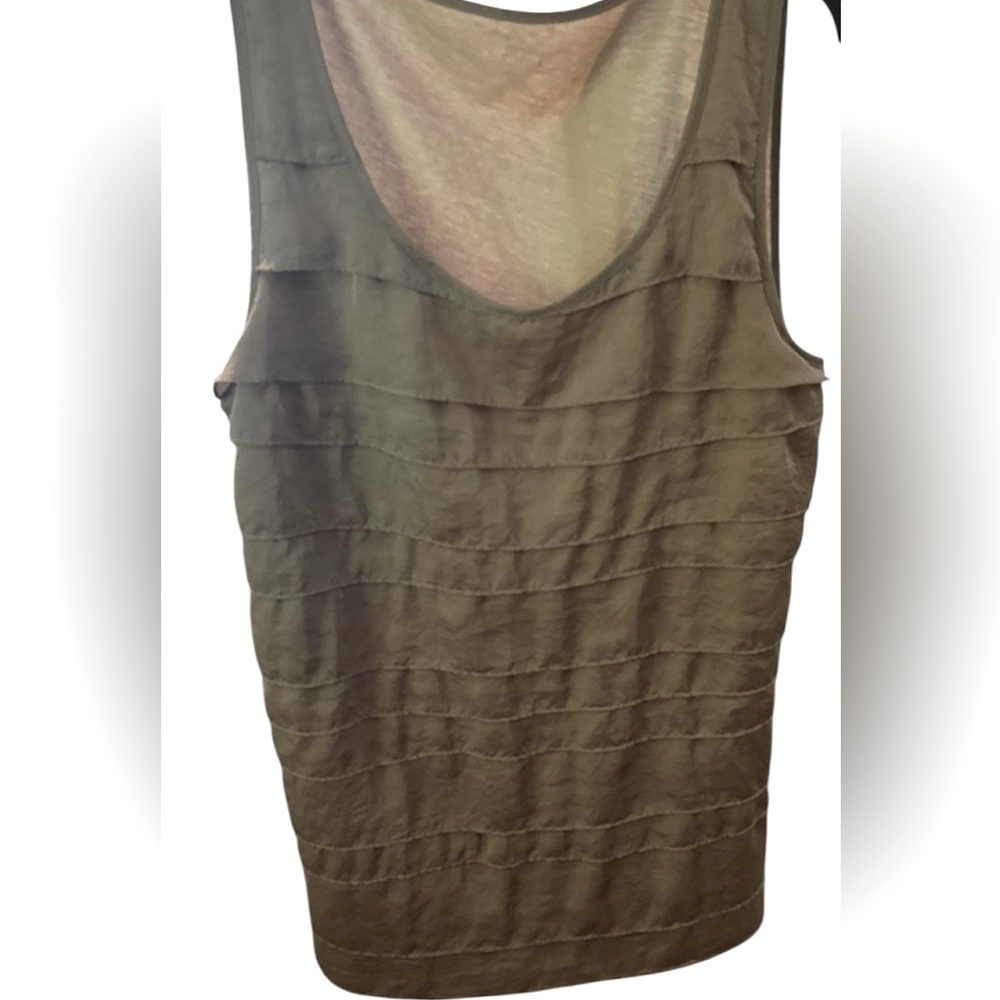Loft Olive Green Sleeveless Top PTP 19 L 27